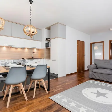 Platan Center Iv By Renters Świnoujście