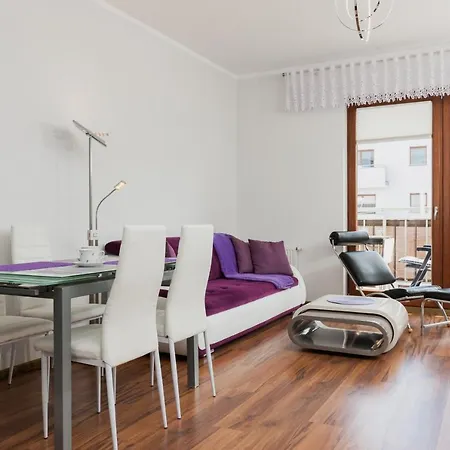 Platan Center Iv By Renters