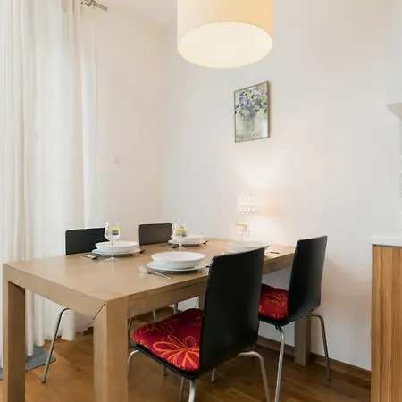 Platan Center Iv By Renters Apartamento Świnoujście