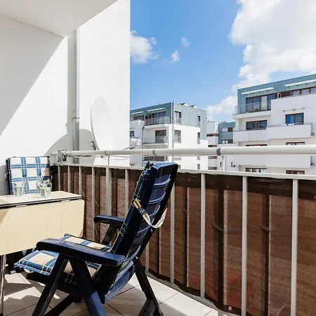 Platan Center Iv By Renters *