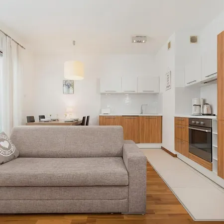 Platan Center Iv By Renters Appartement *