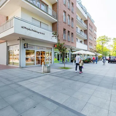 Platan Center Iv By Renters * Świnoujście