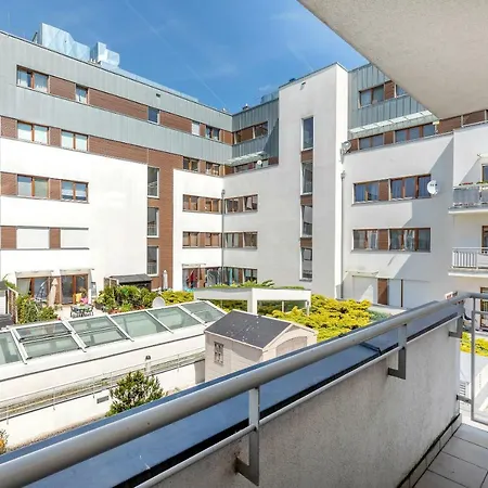 公寓 Platan Center Iv By Renters