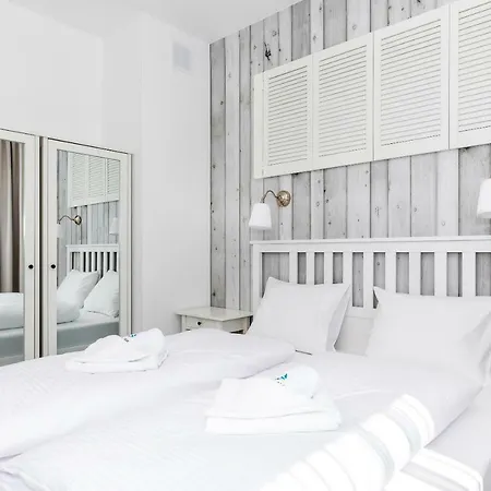 Appartement Platan Center Iv By Renters *