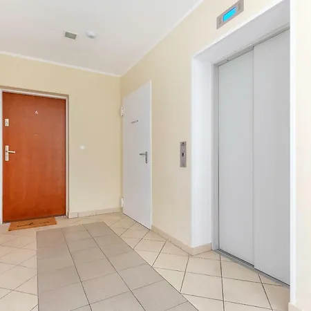 Appartement Platan Center Iv By Renters