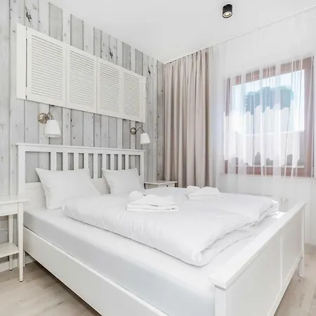 Appartement Platan Center Iv By Renters *