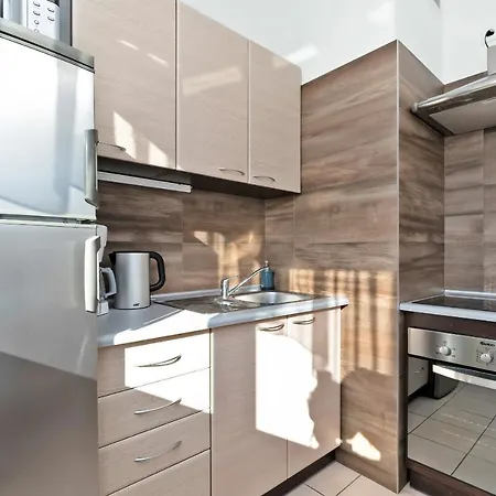 Apartament Center Iv By Renters
